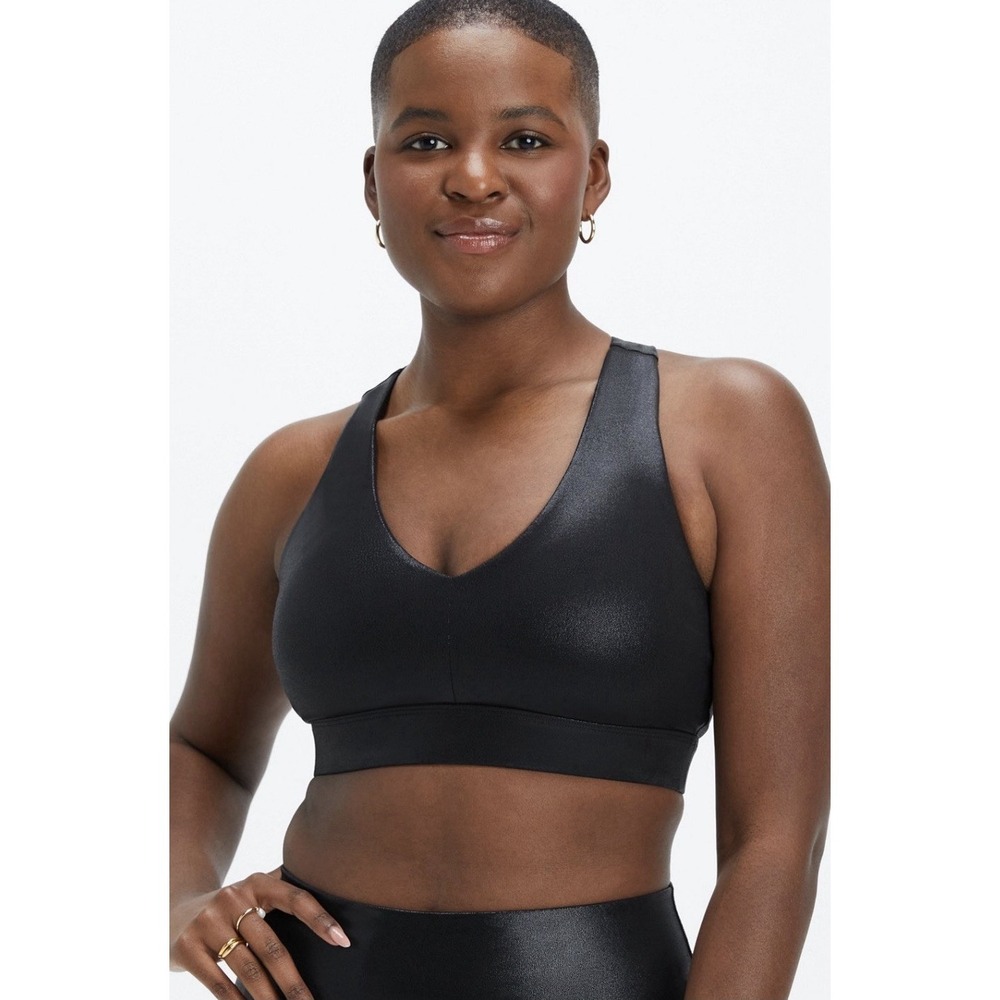 NWT Fabletics Sports Bra XXL On The Go Medium Impact Black Fog Foil Phone Pocket